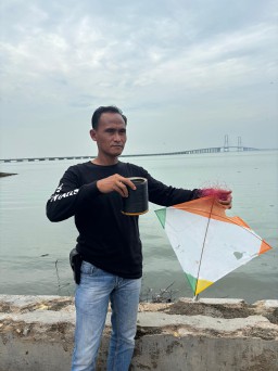 Satreskrim Polres Bangkalan Berhasil Ungkap Kasus Adanya Pengendara Motor Yang Terluka Akibat Terjerat Tali Beberapa Pekan Lalu