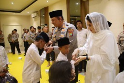 Polres Pelabuhan Tj Priok, Peringati Isra’ Mi’raj Dan Santunan Serta Memberikan Buku, Alat Tulis,Tas Kepada Anak Yatim Piatu.