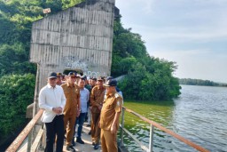 Wamendagri Kunjungi Waduk Klampis Yang Merupakan Target Swasembada Dengan Strategi