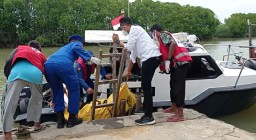 Ditemukan Pria Tampa Identitas di Perairan Pantai Camplong
