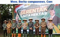 Polres Bondowoso Laksanakan Penanaman Jagung Serentak di Lahan 1 Juta Hektar