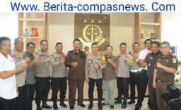 Kapolres Bondowoso jalin Silahturahmi Kepada Forkopimda dan Tokoh Agama