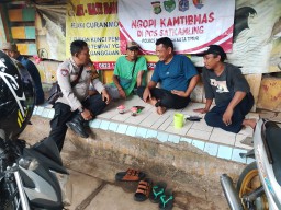 Polsek Makasar Gelar Ngopi Kamtibmas Bersama Warga Kebon Pala.