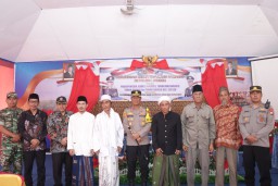 Kunjungan kerja Kapolres Sampang ke-   Kecamatan Sreseh Ajak Masyarakat Wujudkan Sampang Bersih Narkoba Dan Perjudian