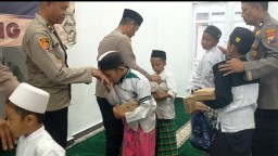 Polres Sampang Peringati Isra Mi'raj, Tingkatkan Ibadah Dan Kinerja