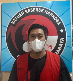 Pengedar Narkoba Ditangkap Polrestabes Surabaya Puluhan Paket Sabu Diamankan