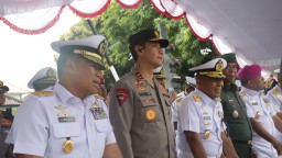 Seru! Kapolda Bali Saksikan Parade 5th Multilateral Naval Exsercise Mne Komodo 2025