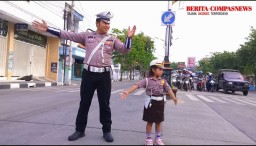 Polisi Sahabat Anak, Satlantas Polres Sampang Berikan Materi Gerakan Pengaturan Lalu Lintas