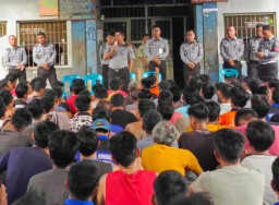 Kalapas Sampaikan Informasi 13 Program Akselerasi Menteri Imigrasi dan Pemasyarakatan: Pastikan Lapas Bebas HP, Narkoba, dan Pungli