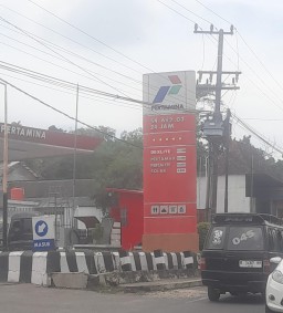 SPBU 54.692.03 di Jalan Raya Sogiyan Omben, Diduga Kuat Marak Bermain BBM Jenis Pertalite