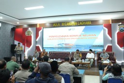 Cegah Terjadinya Konflik Nelayan Berkepanjangan, AKBP Hendro Pimpin Rakor Bersama Nelayan Bangkalan-Sampang dan Instansi Terkait