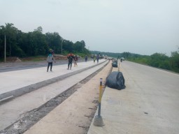 Pembangunan Tol Serang-Panimbang Yang Dikerjakan Oleh PT Sino Road And Brigde Terus Berjalan Tanpa Henti