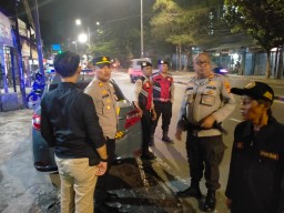 Operasi Cipta Kondisi Di Pasar Rebo: Polri, TNI, Dan Masyarakat Bersinergi Jaga Keamanan Menjelang Ramadhan.