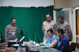 Kapolres Klungkukung Cek Langsung Proses Pendaftaran Rekrutmen Polri