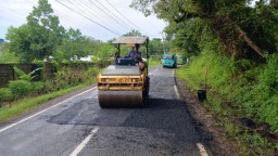 Pembangunan Pemeliharaan Jalan Provinsi di Kerjakan Oleh UPTD PJJ DPUPR Provinsi Banten 