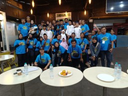 IMSJ Tebar Keberkahan Ramadhan Berbagi Takjil dan Santunan Untuk Anak Yatim