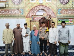 Polsek Matraman Gelar Tarawih Keliling, Tingkatkan Sinergitas Polri Dan Masyarakat Selama Ramadhan.