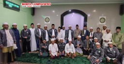 Polsek Jatinegara Gelar Shalat Subuh Gabungan, Pererat Sinergi Ulama Dan Aparat.