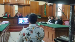 Keterangan Dua Saksi, Tak Ada Perbuatan Terdakwa Dadang Melakukan Pemalsuan
