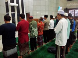 Polres Pelabuhan Tanjung Priok Gelar Tarawih Keliling Ramadhan.