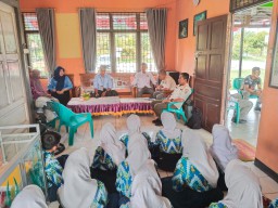 Perkelahian Siswi SMP di Sukadana, KPAD Kayong Utara Bersama Dinas Pendidikan Datangi Pihak Sekolah