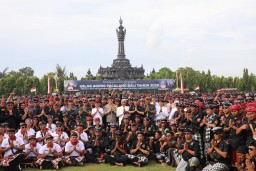 Kapolda Bali Hadiri Gelar Agung Pecalang Bali 2025