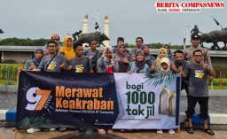 Berkah di Bulan suci Ramadhan, Estoh 97 Berbagi 1000 Takjil dan Buka Bersama
