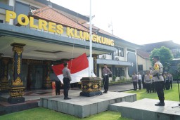 Polres Klungkung Gelar Upacara Bendera Hari Kesadaran Nasional