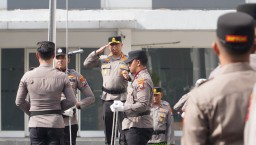 Kapolrestabes Surabaya Pimpin Upacara Kesadaran Nasional di Tengah Ibadah Puasa