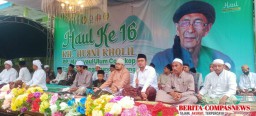 Ulama, Wakil Bupati Sampang, Para Tokoh dan Alumni Hadir dalam Acara Haul Ke 16 K.H Husni Kholil di Ponpes Mansyaul Ulum