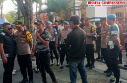 Demo Aksi Tolak RUU TNI, Polri, dan Kejaksaan di Sampang Berlangsung Aman Kondusif 