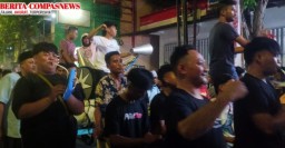 Warga Sampang di Hibur Tradisi Kesenian Musik Daol Combo jelang Sahur di Minggu Terakhir Bulan Ramadhan 