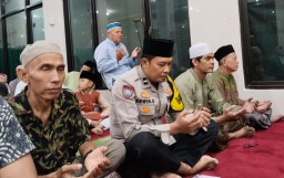 Polsek Matraman Gelar Tarawih Keliling Di Wilayah Palmeriam, Jalin Sinergitas Dengan Tokoh Agama Dan Masyarakat