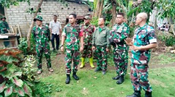 Didampingi Danramil 01 Kota, Dandim 0822 Bondowoso Tinjau Progres Pembangunan Fisik TMMD ke 123 di Desa Gunosari