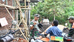 Satgas TMMD ke-123 Kodim 0822 Bondowoso Percepat Renovasi Mushola di Desa Trotosari