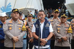 Kapolres Pelabuhan Tanjung Perak Cek Obyek Vital, Pastikan Arus Balik Aman dan Nyaman