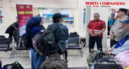 Jumat Curhat Kapolres Dengan Penumpang Kapal.