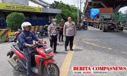Kapolres Pimpin Patroli dan Pengaturan Lalin Serta Penanganan Kemacetan di Pelabuhan Tanjung Priok.
