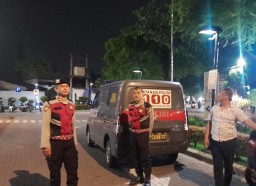 Polsek Cipayung Gelar Patroli KRKYD Antisipasi Guankamtibmas dan Kenakalan Remaja di Wilayah Rawan.