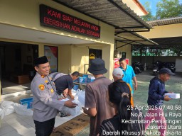 Berbagi Kebahagiaan di Hari Jumat Penuh Keberkahan
