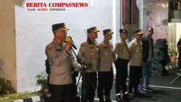 Kapolres Metro Jakarta Timur Pimpin Apel Antisipasi Tawuran di Jl. Otista, Pastikan Rasa Aman kepada Masyarakat.