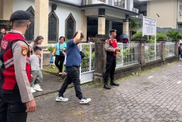 Polres Bandara Ngurah Rai Siapkan Pengamanan Untuk Ibadah Minggu di Gereja Ekklesia