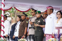 Kapolres Klungkung Hadiri Upacara Peringatan HUT Puputan Klungkung ke-117 dan HUT Kota Semarapura ke-33