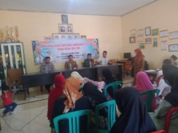 Penyaluran Bantuan Langsung Tunai Dana Desa ( BLT DD ) Desa Koncang, Kecamatan Cipecang Tahun 2025 Berjalan Lancar