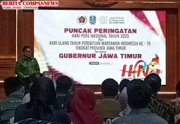 Peringatan Puncak Hari pers Nasional dan HUT PWI Ke- 79 di Jatim sejumlah tokoh Raih penghargaan