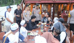 Kapolres Bondowoso Cek Tempat Wisata dan Pantau Arus Balik Idul Fitri 1466 H di Jalur Utama Kabupaten