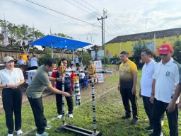 Wakapolres Jembrana Hadiri Bulan Bakti Gotong Royong di Desa Manistutu