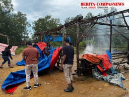 Perangi Judi Ayam, Polres Sampang Gerebek Sabung Ayam Di Desa Batuporo Barat Kedundung