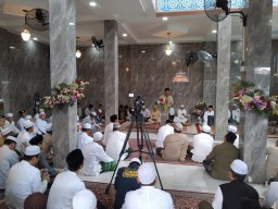 Peringati Haul Abuya KH Saifuddin Amsir ke-7, Polres Metro Jaktim Jalin Silaturahmi dengan Tokoh Agama.