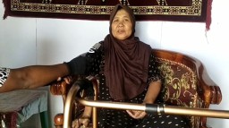 Miris, Ibu 63 Tahun Satu Kaki Hidup Sebatang Kara Ini Butuh Perhatian Dari Pemerintah